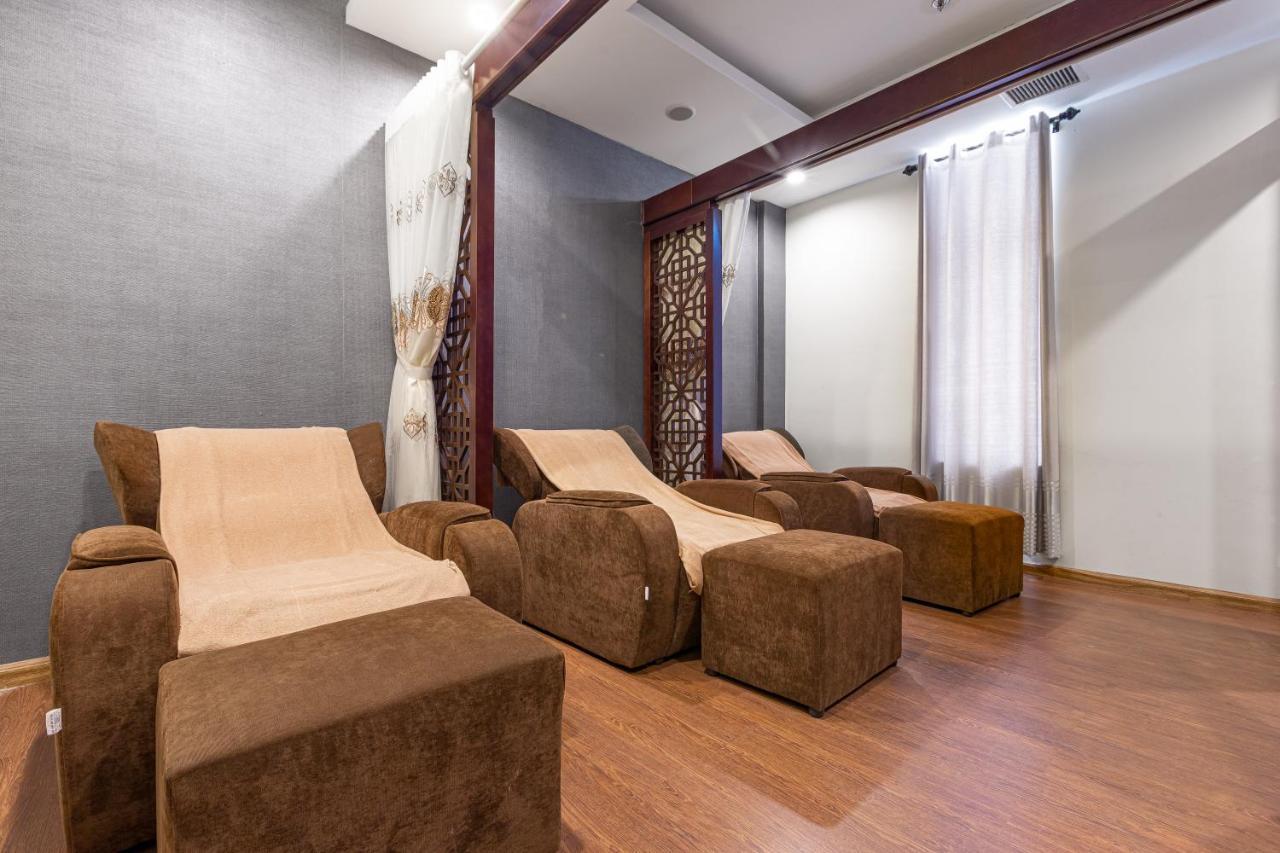 Anh Phat Resort Tinh Gia Exteriör bild