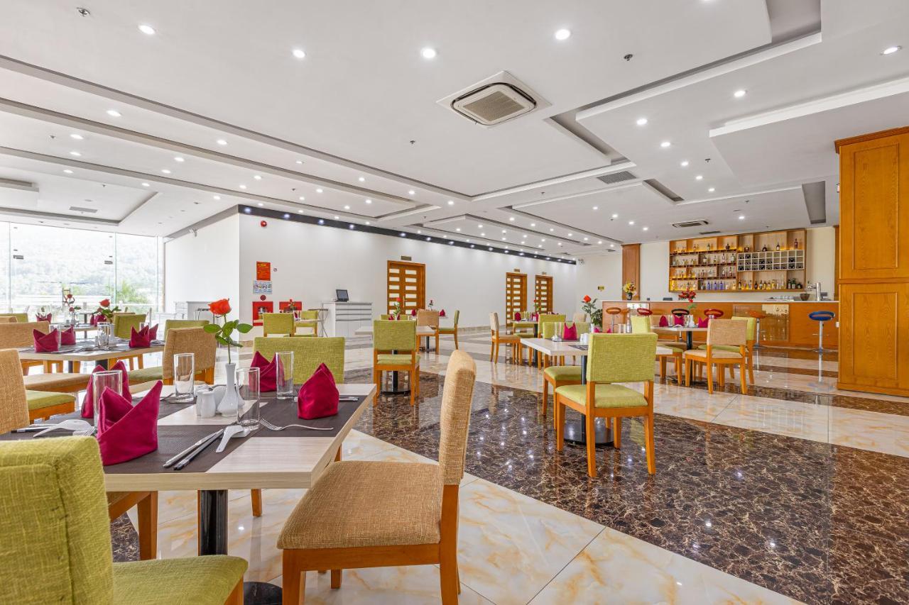 Anh Phat Resort Tinh Gia Exteriör bild
